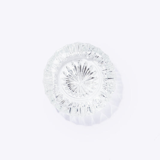 Liligutt Shop ~ Vintage ashtray