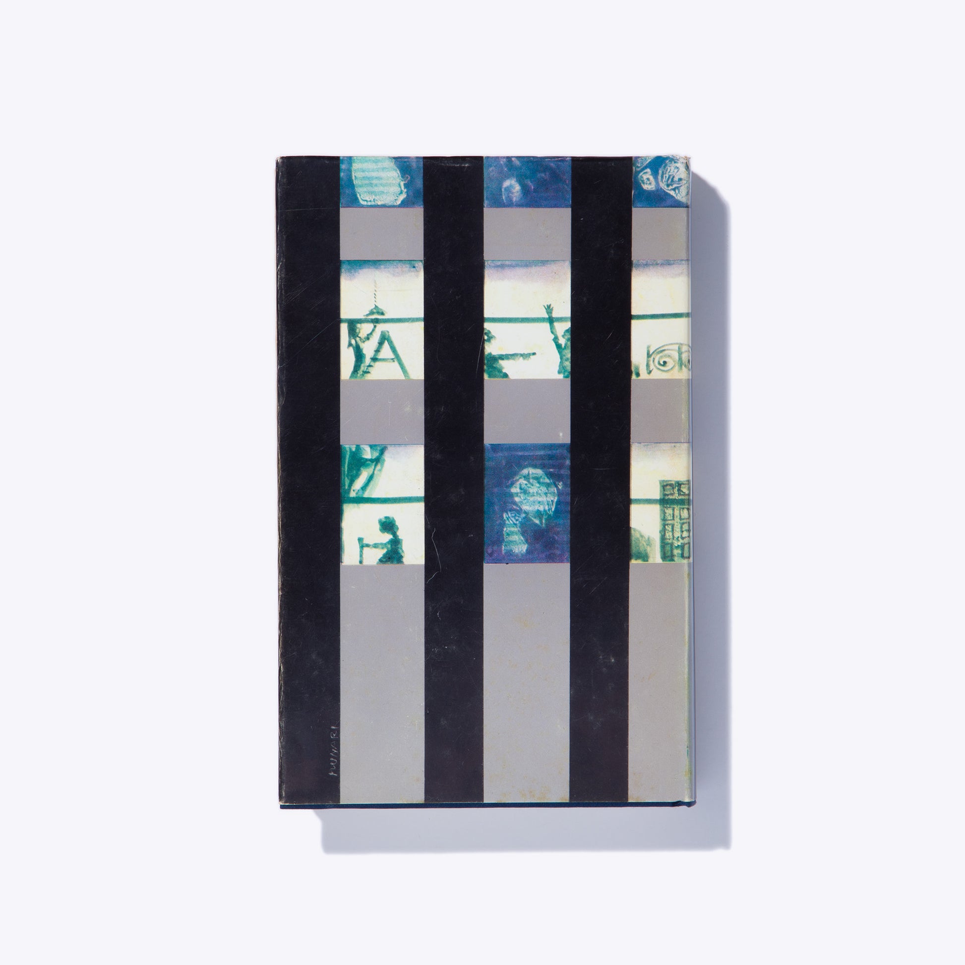 Liligutt Shop – Hotel – Arthur Hailey