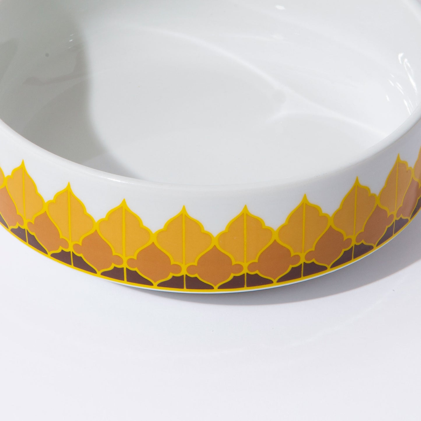 Liligutt Shop ~ vintage bowl