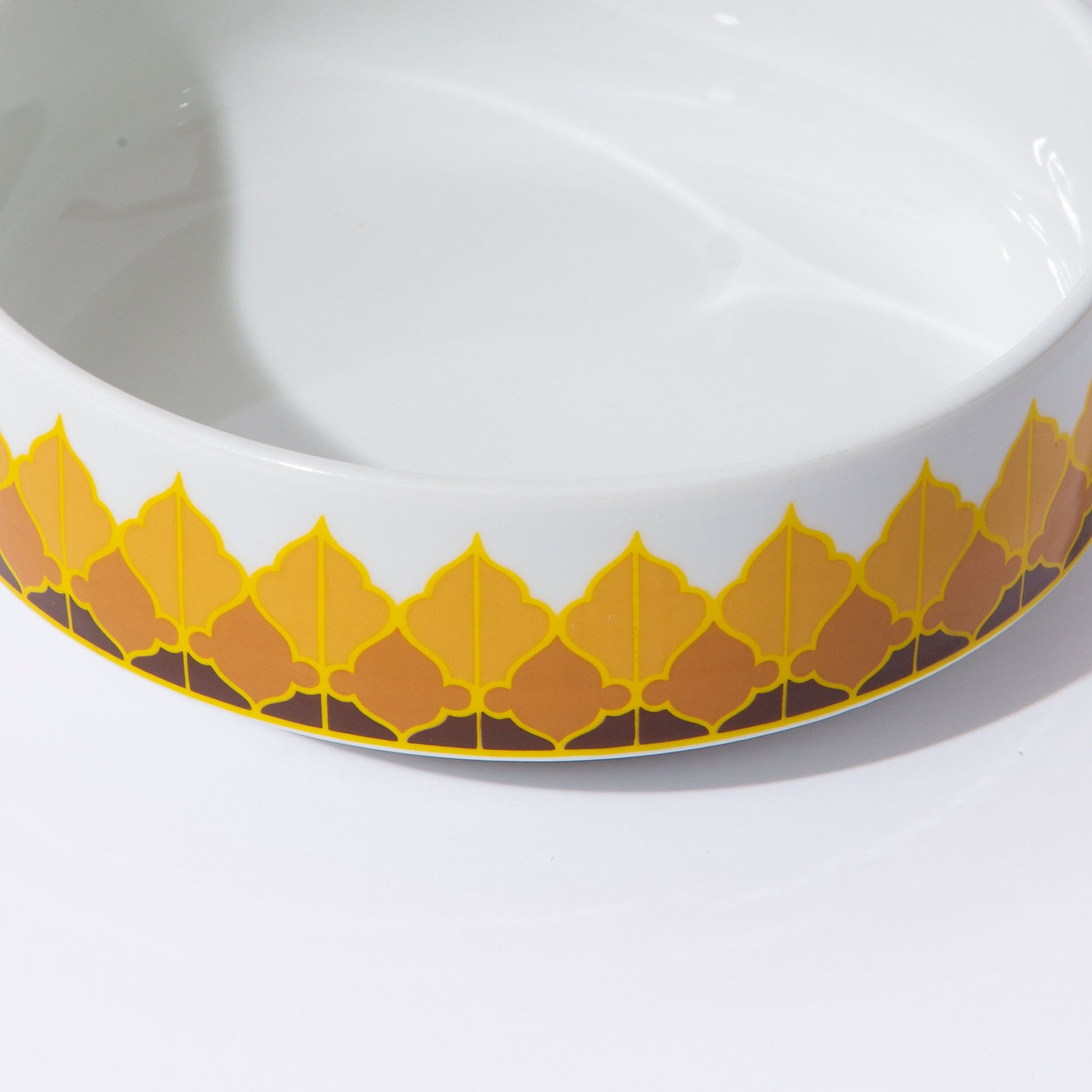 Liligutt Shop ~ vintage bowl