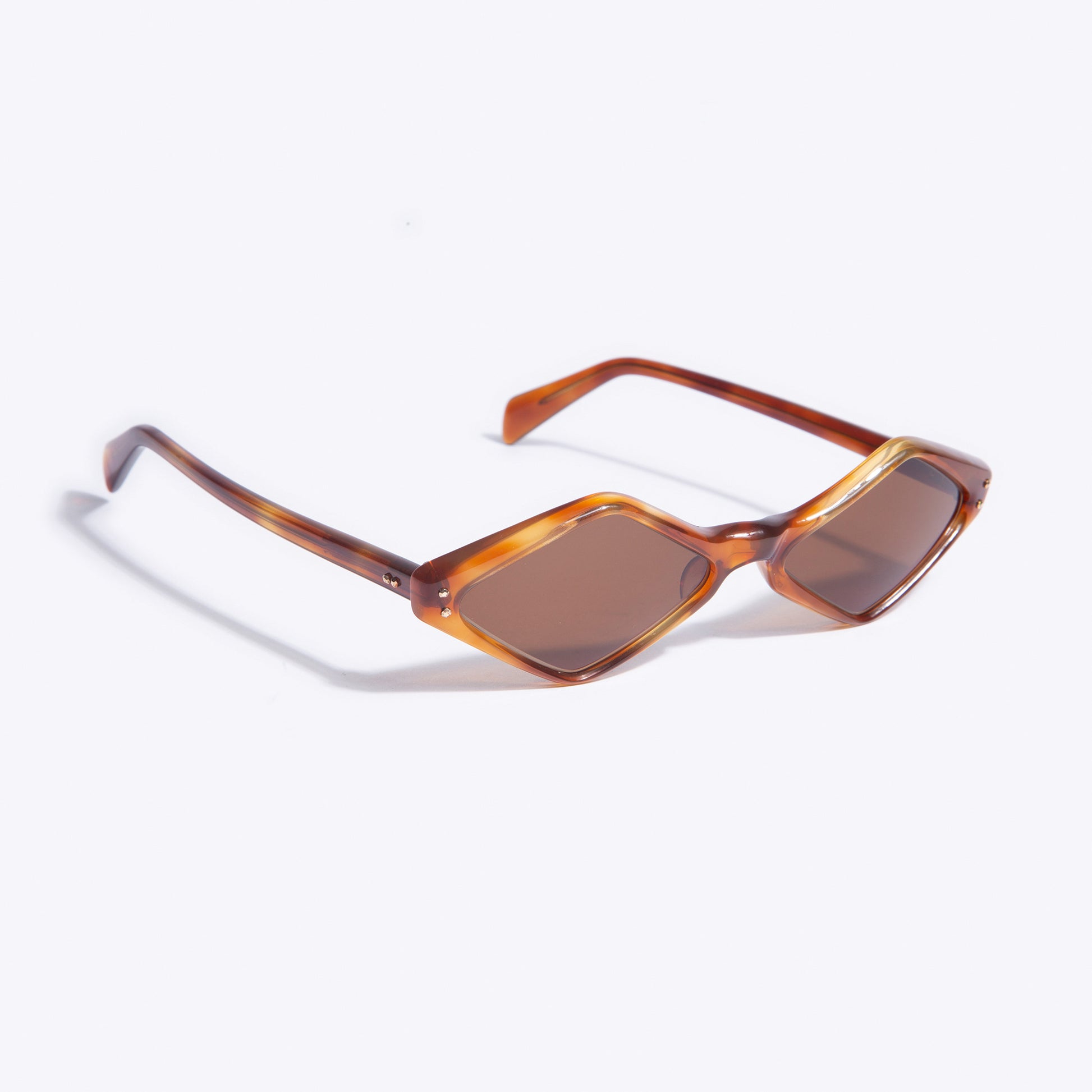 Liligutt Shop ~ vintage sunglasses