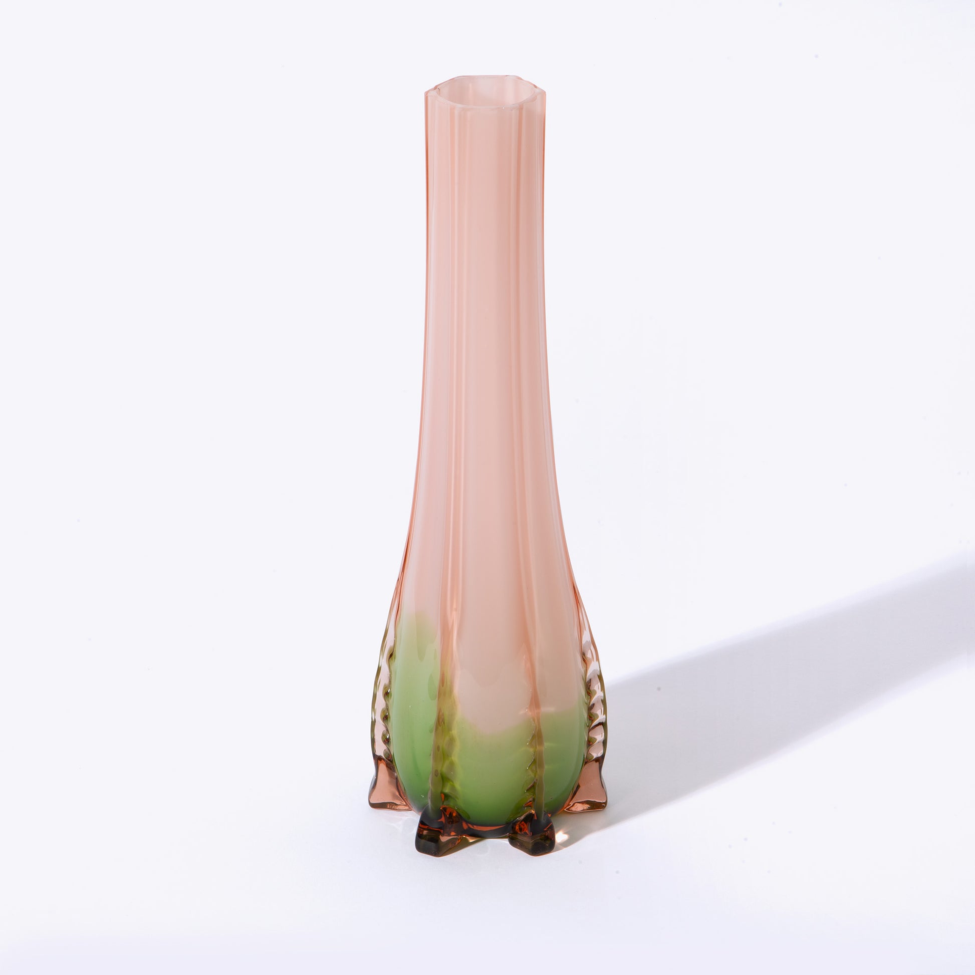 Liligutt Shop ~ vintage vase